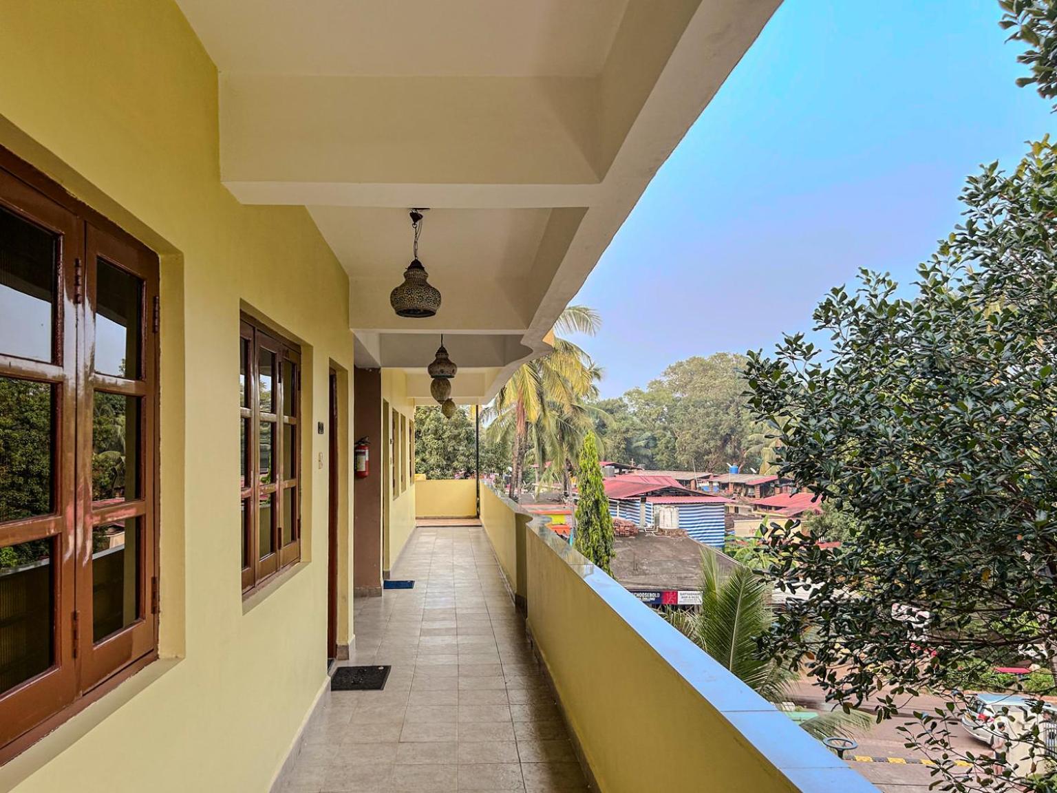 La Costa Residency Hotel Anjuna Exterior photo